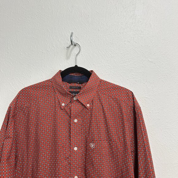 Ariat Shirt Red Relentless Geometric Flip Cuffs Western Rodeo  Ranch Cowboy LRG - Picture 3 of 12